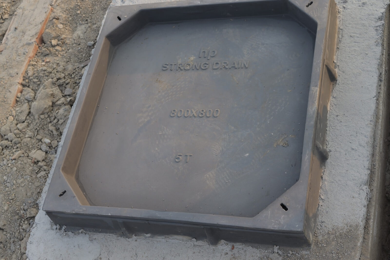 Drain Chamber Cover Mock up